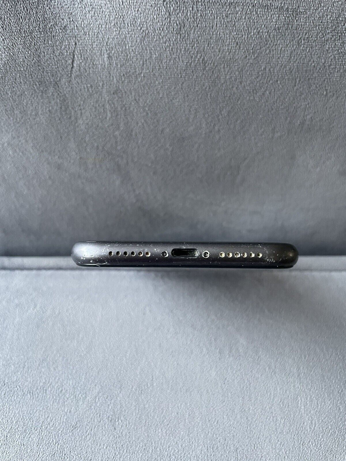iPhone 11 - Black - 64gb - Unlocked