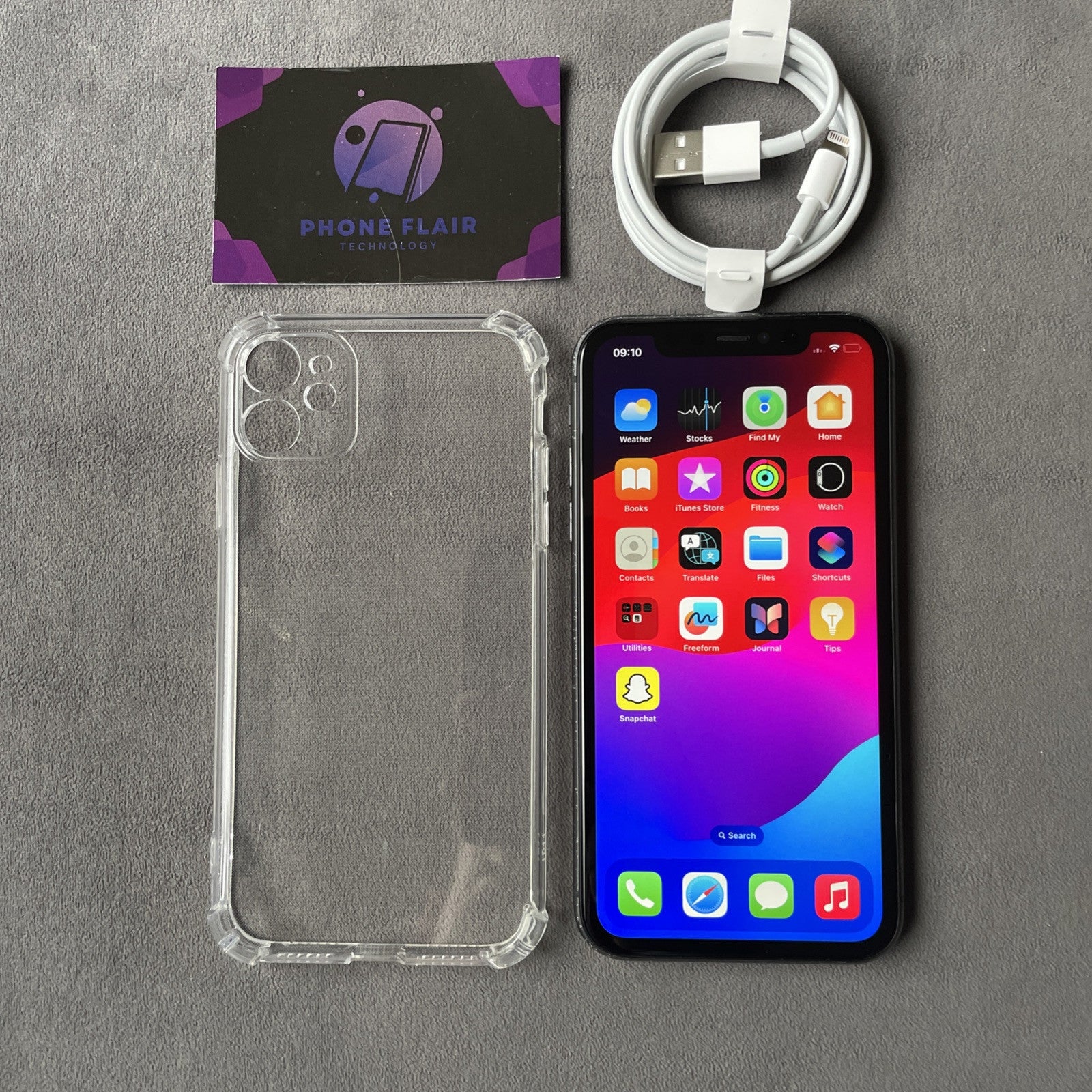 iPhone 11 - 64gb - Black - Unlocked
