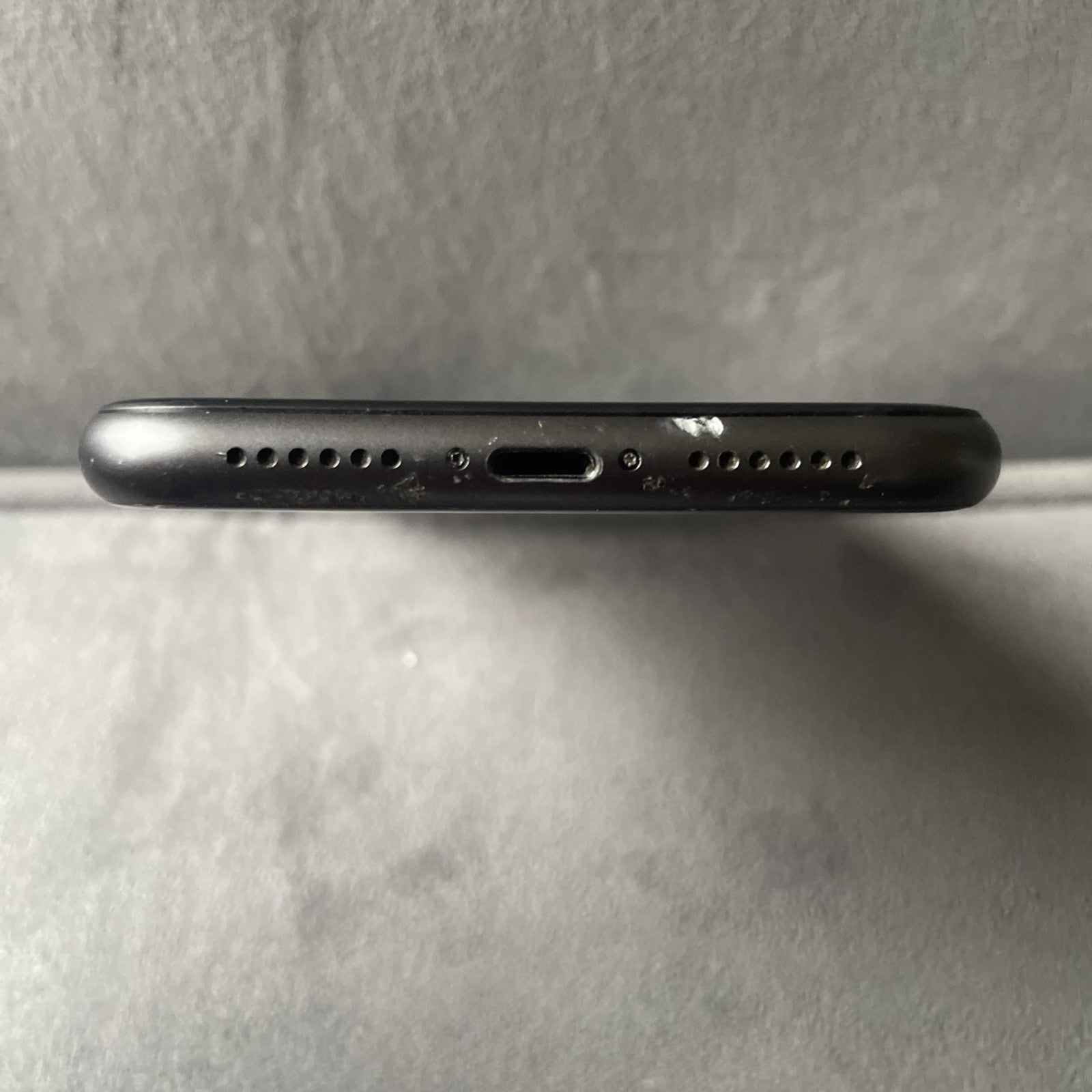 iPhone 11 - 64gb - Black - Unlocked