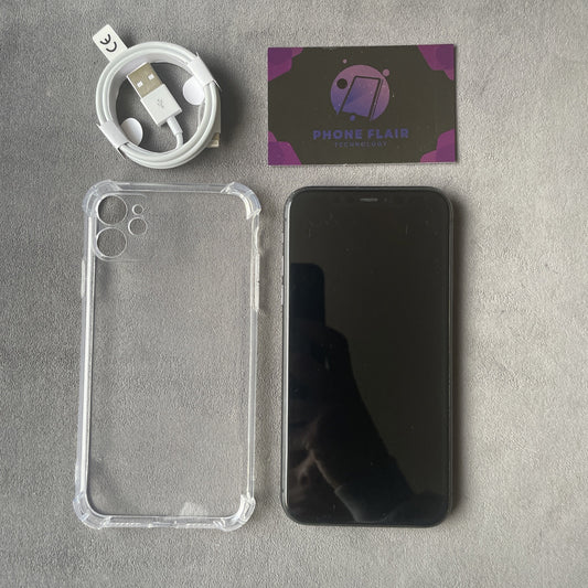 iPhone 11 - 64gb - Black - Unlocked