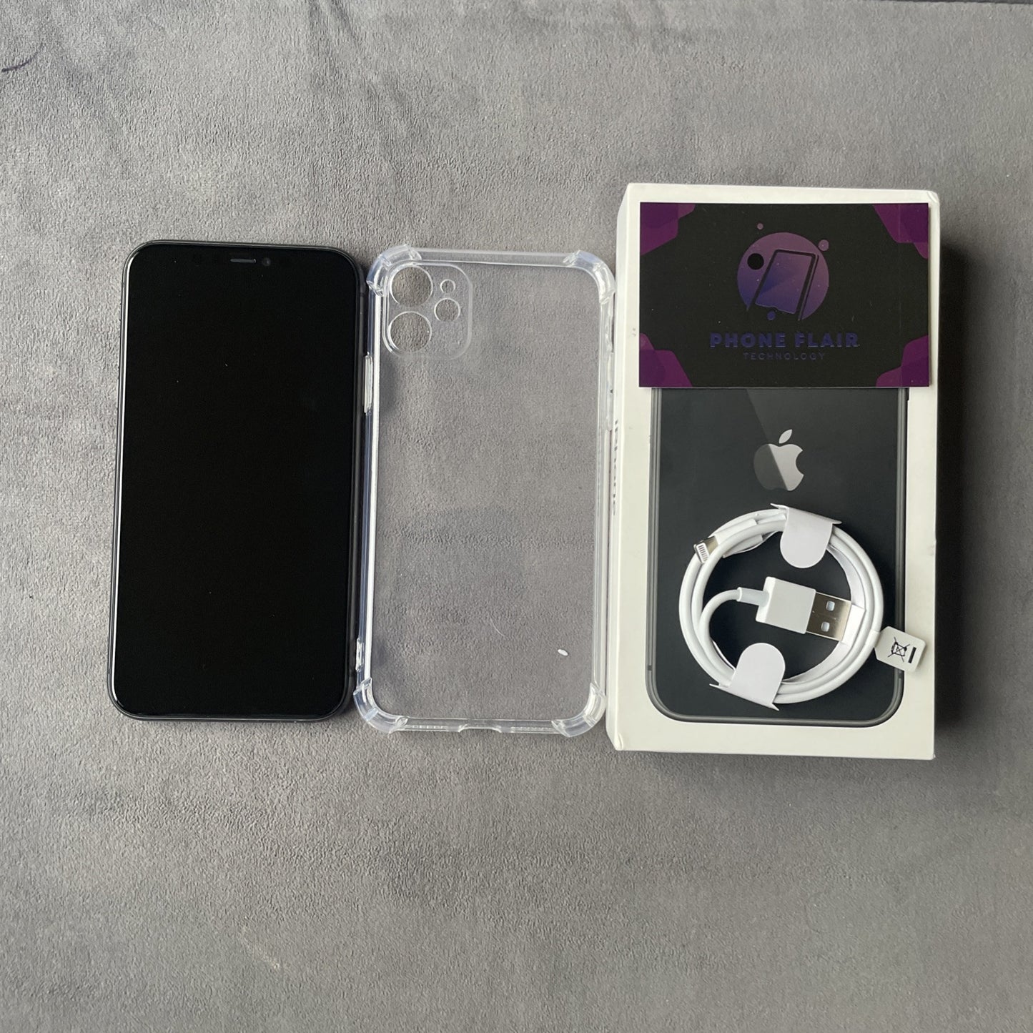 iPhone 11 - 64gb - Black - Unlocked