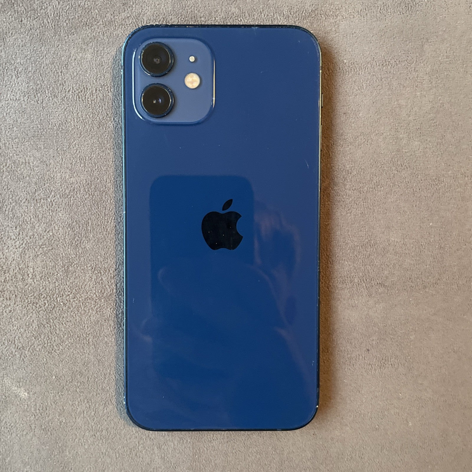 iPhone 12 - Blue - 64gb - Unlocked